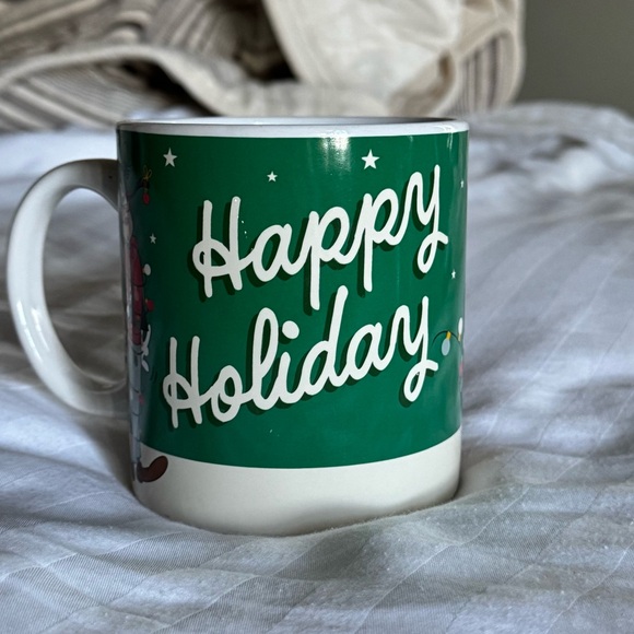 Disney Christmas coffee mug Happy Holiday Mickey Mouse, Minnie, Goofy, Pluto - Picture 2 of 5